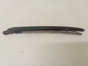 Kia Sportage (2004–2010) Rear squeegee leg 0145 - 2