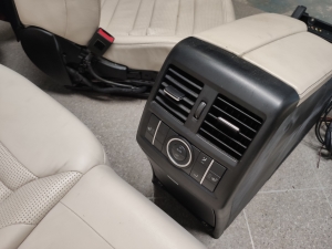 Mercedes Benz ML-Class 166 (2011–2015) Interior and its parts - 8