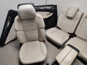 Mercedes Benz ML-Class 166 (2011–2015) Interior and its parts - 10