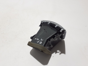 AUDI Q5 (2008–2017) Dashboard air vent grilles 8R1820901L - 5