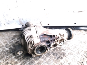 Front differential - 1663300300