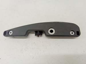 Kia Sportage (2004–2010) Sonstiges Teil der Heckklappenverkleidung 987551F001 - 3