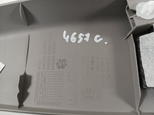 BMW X1 F48 (2015–2022) Sonstiges Teil der Heckklappenverkleidung 7350845 - 3