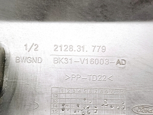 Ford Transit (2012–2026) Garniture triangulaire de rétroviseur BK31V16003AD - 3