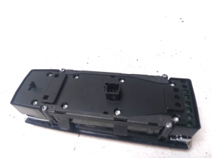 Mercedes Benz ML-Class 166 (2011–2015) Front door glass switch A1669054400 - 4