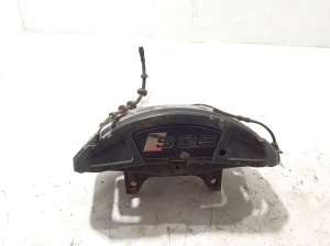 AUDI Q5 (2008–2017) Eesmine pidurisadul 8R0615123 - 3