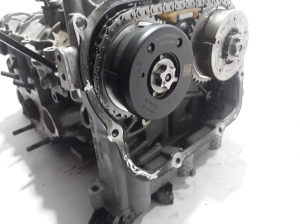 AUDI Q7 (2015–2026) Cylinder head 06M103061AK - 2