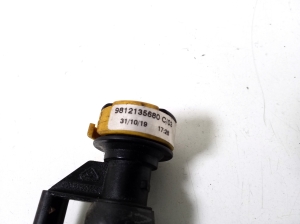 Peugeot 3008 (2016–2026) Voolik 9812135680 - 3
