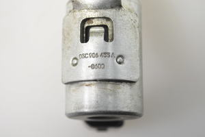 Volkswagen Tiguan (2007–2016) Nockenwellensensor 03C906455A - 5