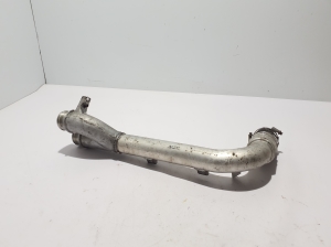  Rohr  - 7P0145941B 