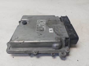 Mercedes Benz ML-Class 166 (2011–2015) Engine control unit A6429004301 - 4