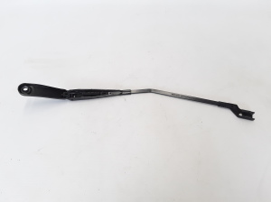  Windshield wiper blade 