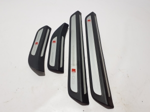 AUDI Q5 (2008–2017) Inner sill trim - 3