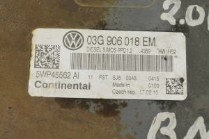 Volkswagen Passat B6 (2005–2010) Engine control unit 03G906018EM - 2