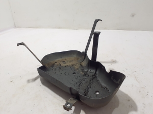 Volkswagen Touareg II (2010–2018) Kraftstofftankschutz 7L0201974A - 2