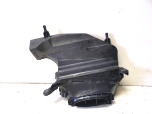 Mercedes Benz ML-Class 166 (2011–2015) Luftfiltergehäuse A6420904301 - 5
