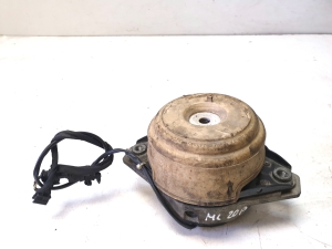 Mercedes Benz ML-Class 166 (2011–2015) Motorlager A1662405517 - 3