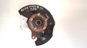 Front wheel hub - 28313AE020