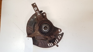 Front wheel hub - 28313AE020