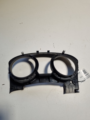 Mitsubishi Pajero IV (2006–2026) Instrument cluster trim 8060A276ZZ - 3