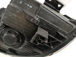 Kia Soul (2014–2019) Headlight - 9