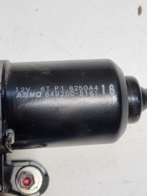 Mitsubishi Pajero IV (2006–2026) Scheibenwischermotor vorne 8250A416 - 2
