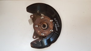 Front wheel hub - 28373XA00B