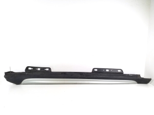 Exterior sill trim - 7467696