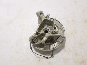 Rear wheel hub - 