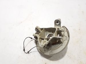 BMW X5 G05 (2018–2026) Rear wheel hub - 5