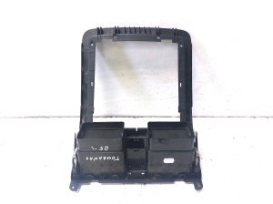Volkswagen Touran I (2003–2010) Dashboard air vent grilles 1T1819728B - 5