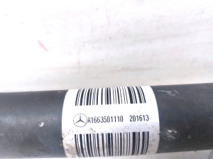 Mercedes Benz ML-Class 166 (2011–2015) Aizmugurējā pusass un tās detaļas A1663501100 - 2