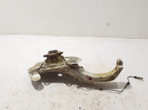 BMW X5 G05 (2018–2026) Front wheel hub 6876655 - 3