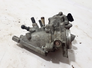 Volkswagen Passat B8 (2014–2023) Drosselklappe 04L128059R - 2