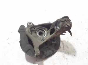 Volkswagen Passat B8 (2014–2023) Front wheel hub 5Q0407254A - 2