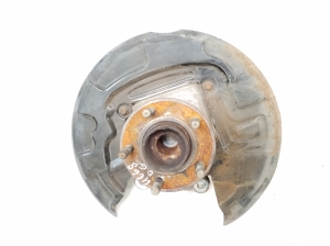   Tagumine rumm  - DG9C5B758AG 