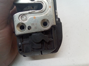 NISSAN Murano Z50 (2003–2017) Rear side door lock 2205C - 2