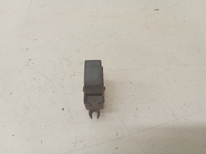 Rear side door window switch - 1Z10Z
