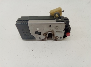 Rear side door lock - 24447346