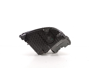 Mercedes Benz C-Class 206 (2021–2026) Esituli A2069068104 - 2