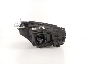 Mercedes Benz C-Class 206 (2021–2026) Esituli A2069068104 - 5