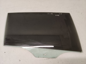 Rear side door glass - 43R007023