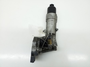 Mercedes Benz C-Class 204 (2007–2014) Õlifiltri korpus A2711801310 - 2