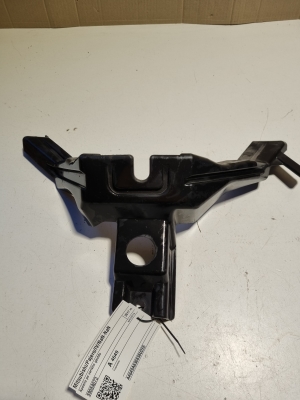   Verkleidung unter der Motorhaube  - 5908A073 