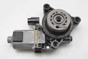 Hyundai Tucson (2015–2026) Hinterer Seitentür-Fensterhebermotor 83450D7000 - 5