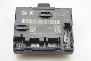 Front door control unit - 7N0959792