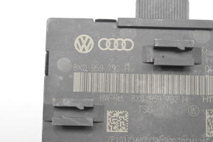 Skoda Superb (2008–2015) Front door control unit 8X0959792H - 3