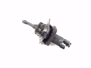   Clutch slave cylinder  - DG917A542BB 