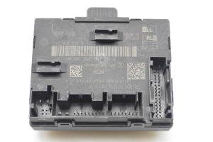 Priekšējo durvju vadības bloks - 5Q0959593E