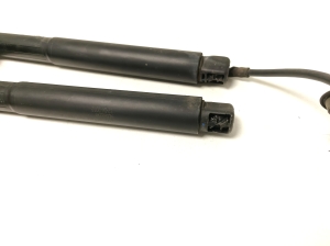 Mercedes Benz ML-Class 166 (2011–2015) Heckklappendämpfer A1668901130 - 4
